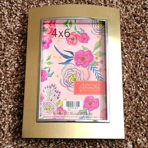 NWT Green Tree Gallery 4x6 Square Picture Frame